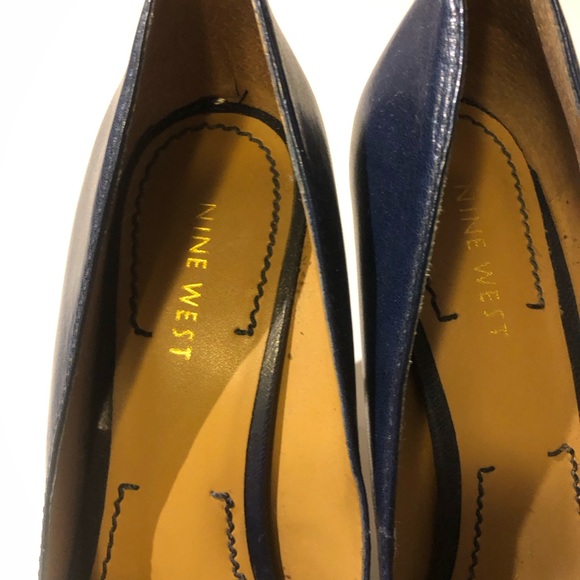 Nine West - Cobalt Blue Heeled Pump - Size 8M - Picture 4 of 6